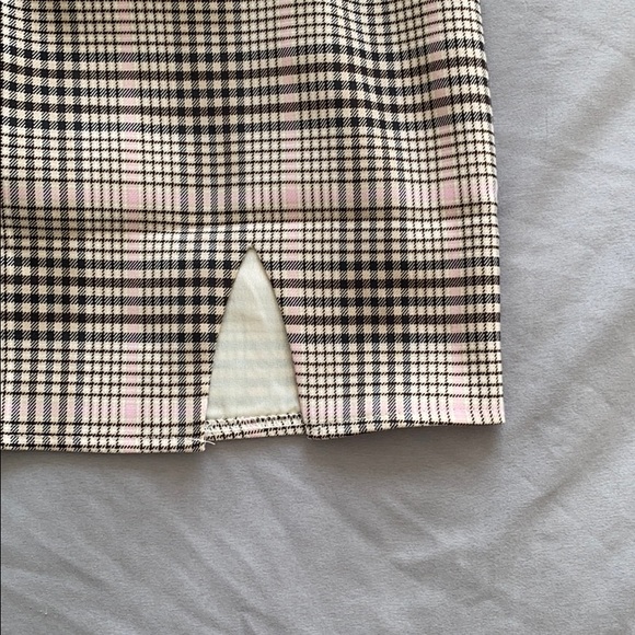 Showpo First Editions Skirt - Picture 4 of 6